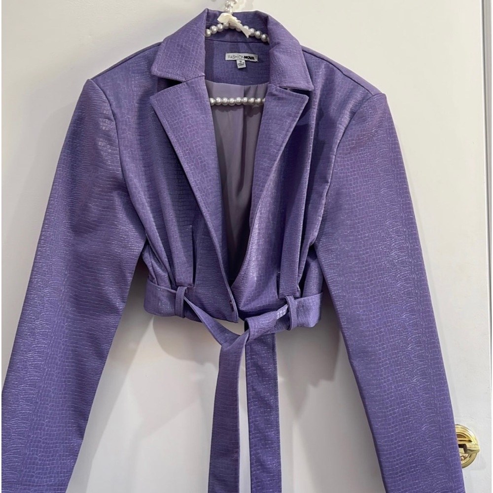 Cropped Blazer/ Jacket - image 1